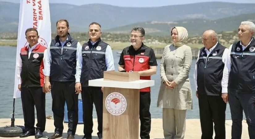 Bakan Yumaklı açıkladı: Su ürünlerinde 2,3 milyar dolarlık ihracat!
