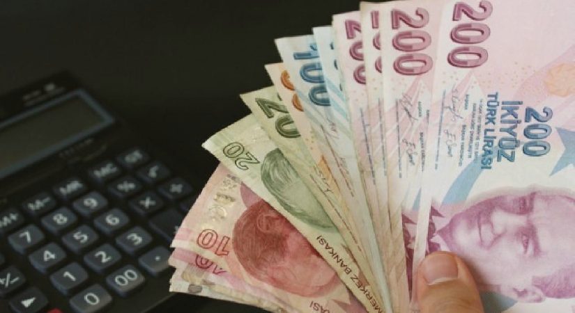 Memur ve emeklinin zam oranları yarın belli oluyor