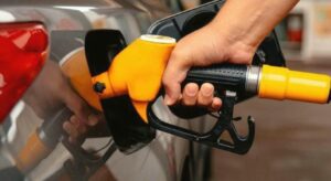 Motorine zam geldi! İşte güncel akaryakıt fiyatları…