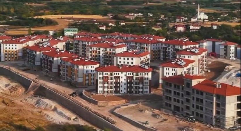 Asrın inşasında Elazığ’da 14 bin 894 bağımsız bölüm inşa edildi