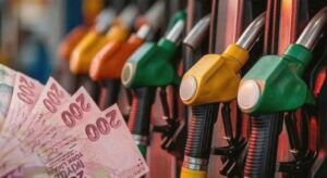 Akaryakıta bir zam, bir indirim geldi! İşte güncel benzin ve motorin fiyatları…